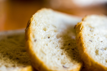 sliced whole wheat breads