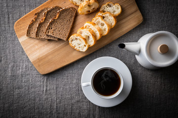 コーヒーとパン