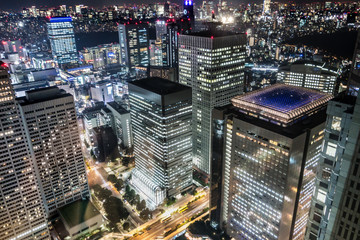 高層ビル街の夜景 / 東京都 新宿区