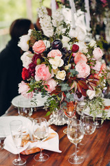 Table decor bouquet rose