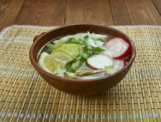 Pozole Verde de Pollo