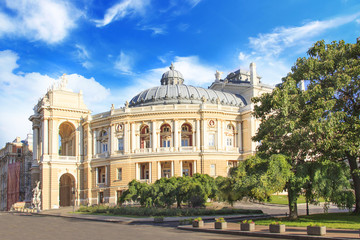 Fototapeta na wymiar Beautiful view of the Opera House in Odessa, Ukraine