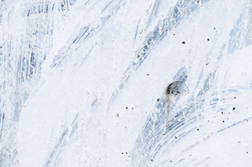 白と青の色むら