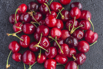 many red cherries