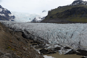Gletscher und Gletschersee am svinafellsjökull, Island