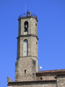 Mieras /Mieres, pueblo de la provincia de Gerona (Catalu&ntilde;a,Espa&ntilde;a) ubicado en la comarca de la Garrocha. Pertenece al Parque Natural de la Zona Volc&aacute;nica de la Garrocha