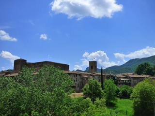 Santa Pau, pueblo de Gerona, ubicado en la comarca de La Garrocha, Cataluña (España)