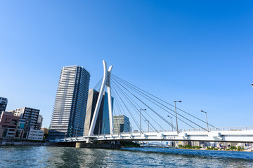 中央大橋と隅田川　High-rise condominium in Tokyo