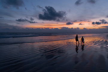 Fototapeta premium Tropical beach at twilight.