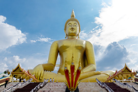THE BIGGEST BUDDHA at Wat Muang Angthong, Thailand