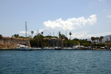 Fototapeta premium Tour en goélette au large du port de Kos (Dodécanèse-Grèce) 