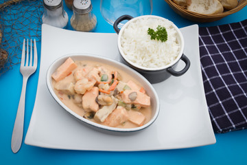 cassolette de poissons et fruit de mer