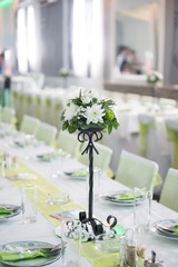 restaurant table decoration