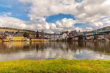 Obraz premium Traben Trarbah village on the Moselle Landscape Rhineland Palatinate Germany