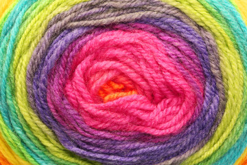 Colored woolen threads to form a concentric target