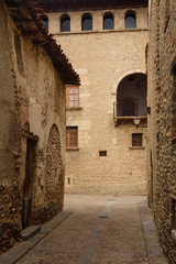 Fototapeta na wymiar streets and corners of the medieval village of Mirambel, Maestrazgo, Teruel province, Aragon,Spain