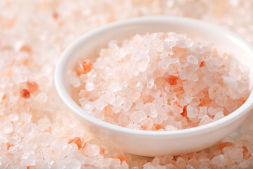 Fototapeta na wymiar Pink Himalayan Salt