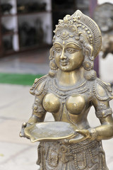 Indische Bronzefigur zum Verkauf, Khajuraho, Uttar Pradesh, Nordindien, Asien