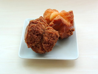 サーターアンダギー