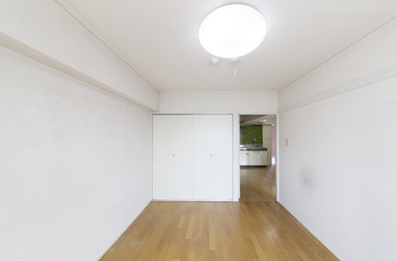 住宅・リフォーム・ビフォー・アフター素材・洋室・ビフォー 