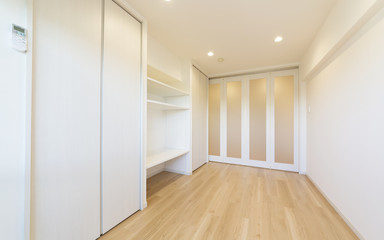 住宅・リフォーム・ビフォー・アフター素材・洋室・アフター