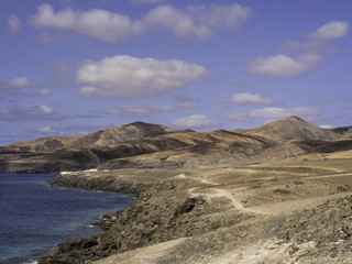 Fototapeta na wymiar Route from Puerto Calero to playa Quemada, Lanzarote, Canary Islands, Spain