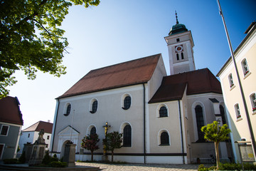 Fototapeta na wymiar Maria Himmelfahrt Kirche in Pfreimd