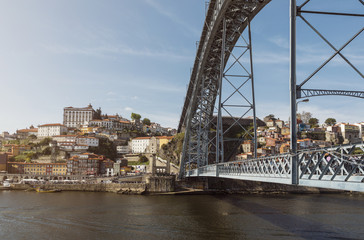 Sideview Dom Luis I Bridge