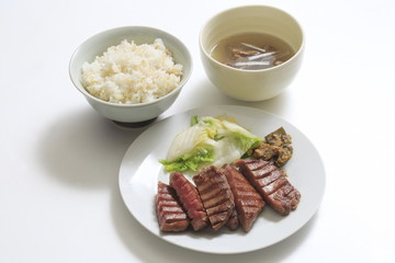 Sendai Beef Tan Set