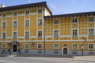 Fototapeta na wymiar Salò, Palazzo Giallo, Lombardia, Italia, Europa, Italy