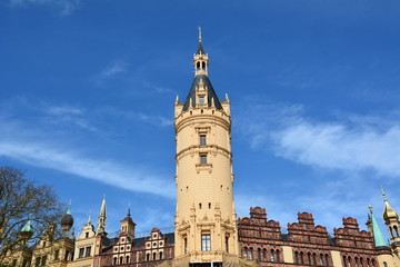 Obraz premium Turm des Schweriner Schlosses