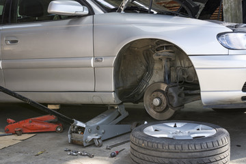 Changement frein a disque suite contr&ocirc;le t&eacute;chnique, 