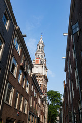 Fototapeta na wymiar Munttoren clock tower in Amsterdam