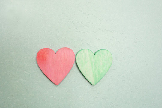 Red and green hearts