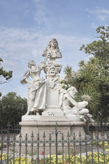 Fototapeta na wymiar Statue de Molière Jean Baptiste Poquelin 1622-1673 Pézenas, France.