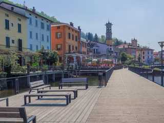 Fototapeta na wymiar long walk on the suggestive Italian side of Lugano Lake, Porto Ceresio Italy