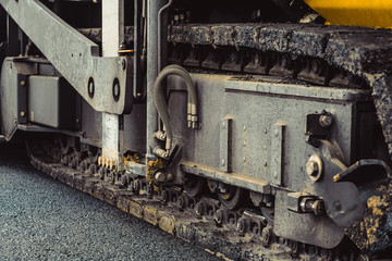 asphalt laying machines