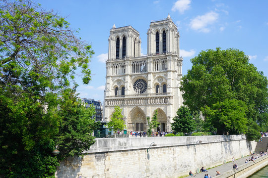 Notre dame &agrave; PAris