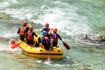 people rafting on the river - obrazy, fototapety, plakaty