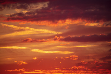 Naklejka premium Beautiful clouds at sunset as an abstract background