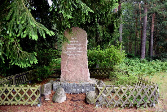 Eggesin, Kr&uuml;gers Denkmal im Karpiner Wald