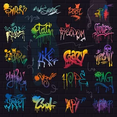 Zelfklevend Fotobehang Graffiti vector graffiti van penseelstreek belettering of grafische grunge typografie illustratie set straat tekst met liefde vrijheid geïsoleerd op bakstenen muur achtergrond © creativeteam