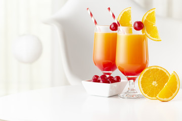 Icy tequila sunrise cocktails