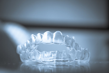 Transparent dental correction orthodontics