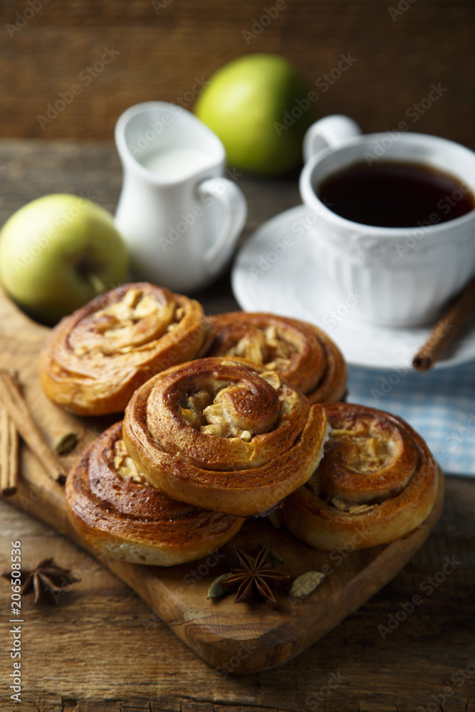 Wall mural Homemade apple and cinnamon rolls