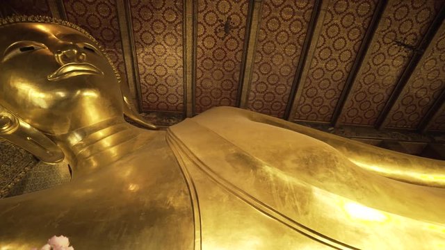 Reclining Buddha in Wat Pho Bangkok Thailand
