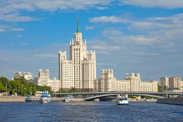 Fototapeta na wymiar High-rise building on Kotelnicheskaya embankment in Moscow.