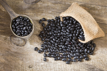 Raw black beans. Top view - Phaseolus vulgaris' Black turtle