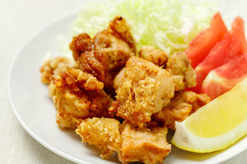 鶏の唐揚げ