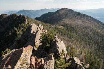 Fototapeta na wymiar View from the summit of Bear Peak in Boulder, Colorado. 